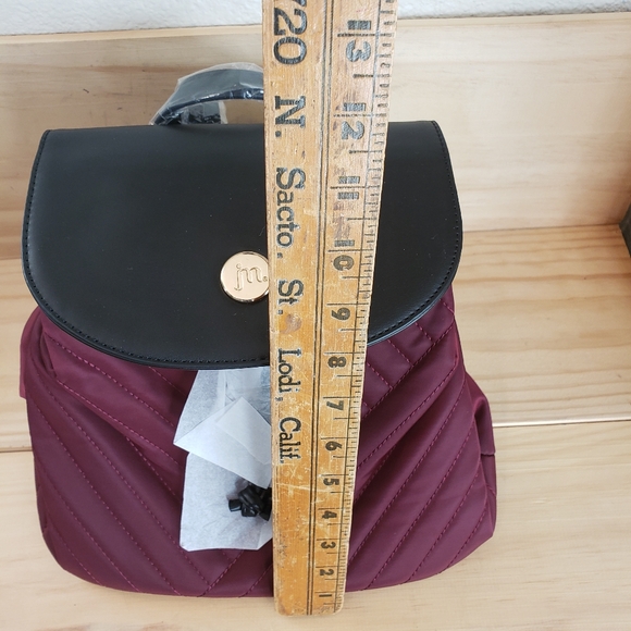 Jessica Moore Quilted Backpack Berry Black Magnetic Closure Med New - Picture 6 of 11